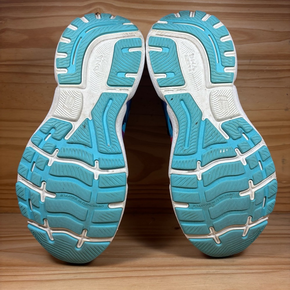 Brooks Women's Athletic Shoes - Multicolor - Picture 9 of 12